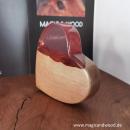 Ein edles Herz aus Holz und Kunstharz - Nr.75